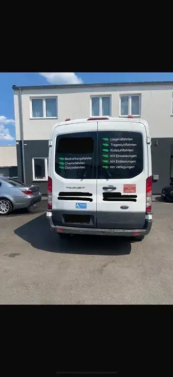 Second-hand Ford Transit 131 CP (96 kW) 2019 Alb Monovolum