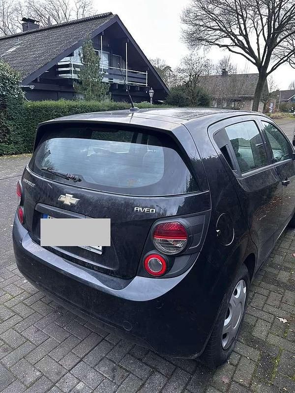 Gebraucht Chevrolet Aveo LS 69 PS (50 kW) 2012 Limousine