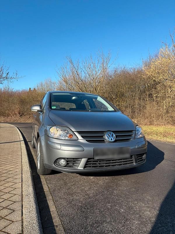 Gebraucht VW Golf VI 105 PS (77 kW) 2008 Grau Kleinwagen