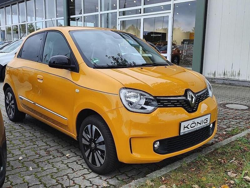 Gebraucht Renault Twingo 60 kW (82 PS) 2023 Mangogelb Kleinwagen