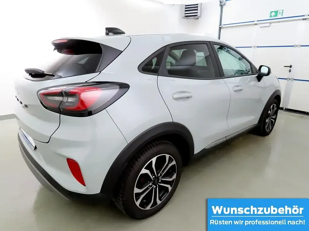 Gebraucht Ford Puma Titanium 125 PS (91 kW) 2024 Cactusgrau SUV