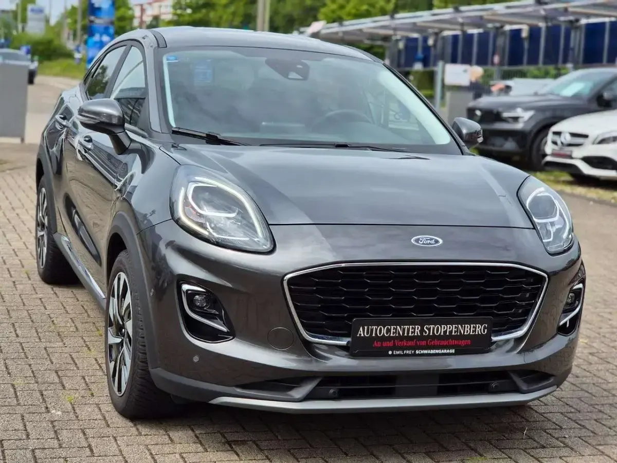 Gebraucht Ford Puma Titanium 125 PS (91 kW) 2022 Grau SUV