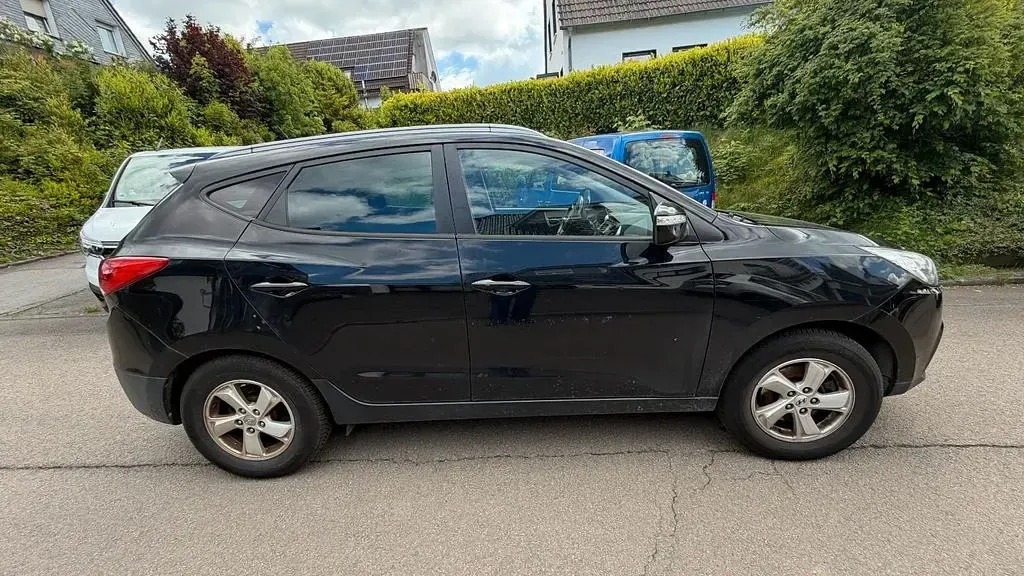 Gebraucht Hyundai ix35 184 PS (135 kW) 2011 Schwarz SUV