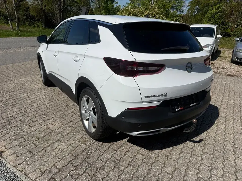 Gebraucht Opel Grandland X Innovation 131 PS (96 kW) 2019 Weiß SUV