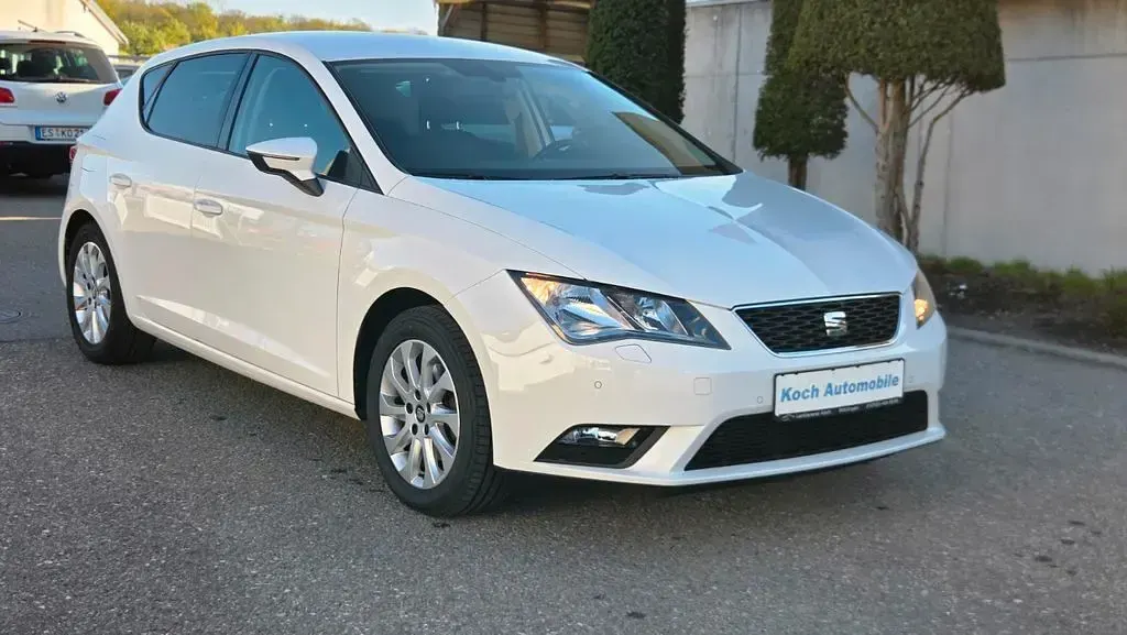 Second-hand Seat Leon Style 110 CP (80 kW) 2016 Alb Berlinǎ