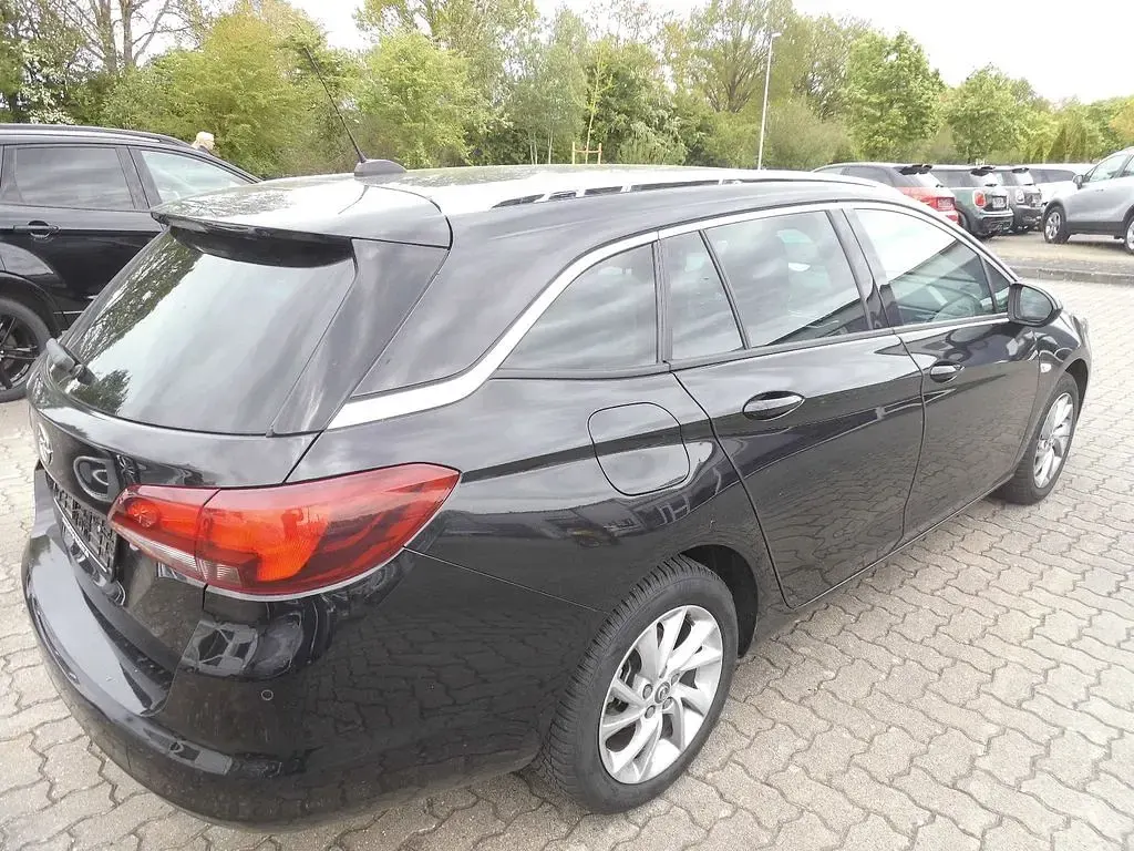 Gebraucht Opel Astra Elegance 122 PS (89 kW) 2020 Schwarz Kombi