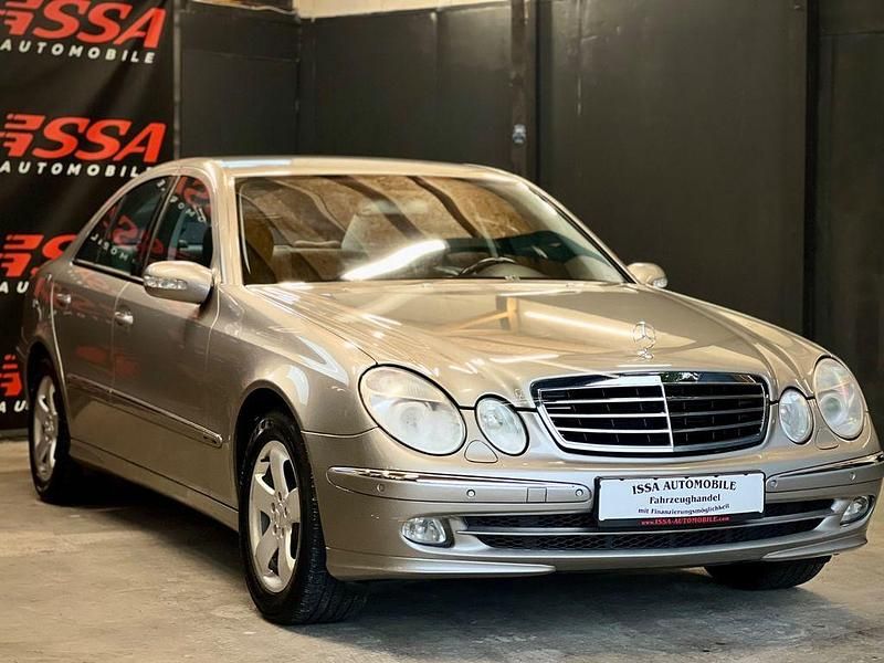 Gebraucht Mercedes E280 Avantgarde 231 PS (169 kW) 2005 Grau Limousine