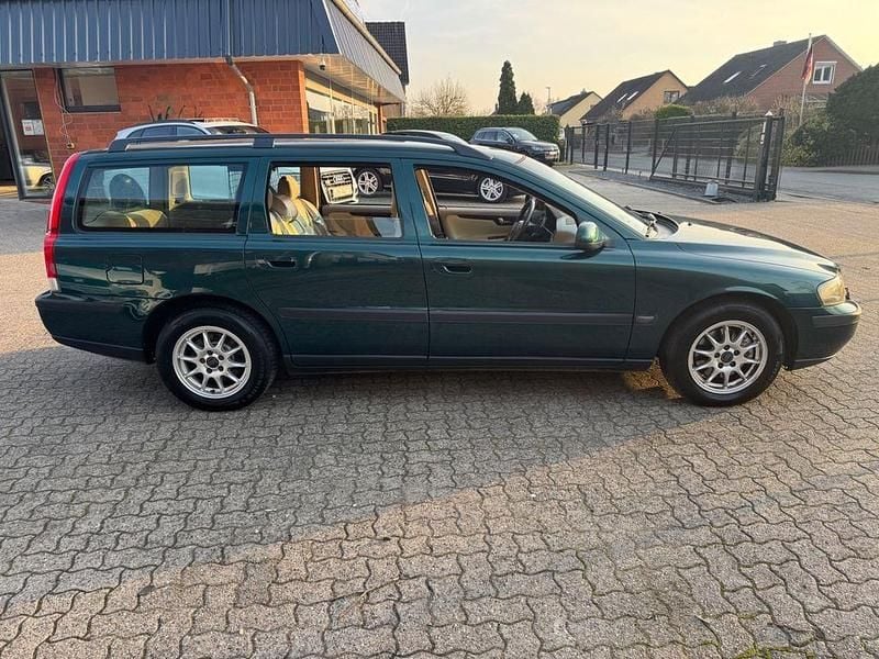 Gebraucht Volvo V70 170 PS (125 kW) 2000 Grün Kombi