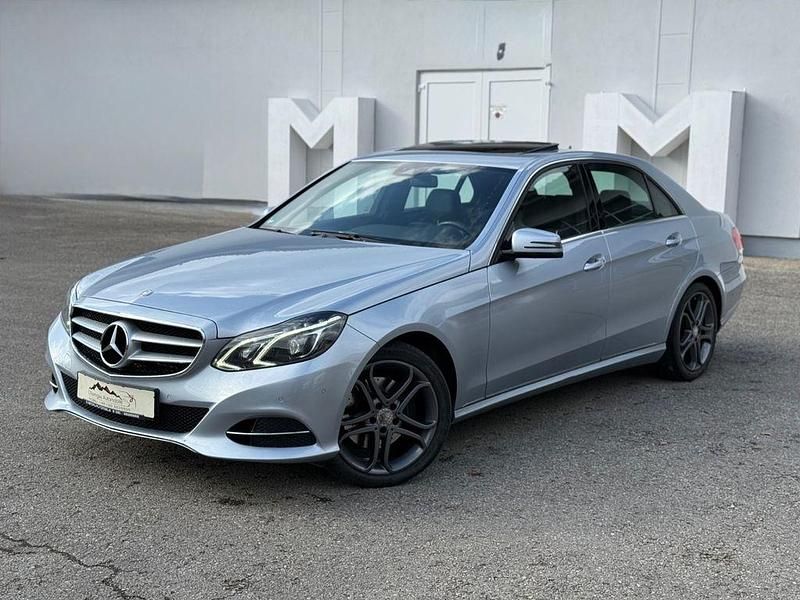 Gebraucht Mercedes E250 204 PS (150 kW) 2013 Silber Limousine