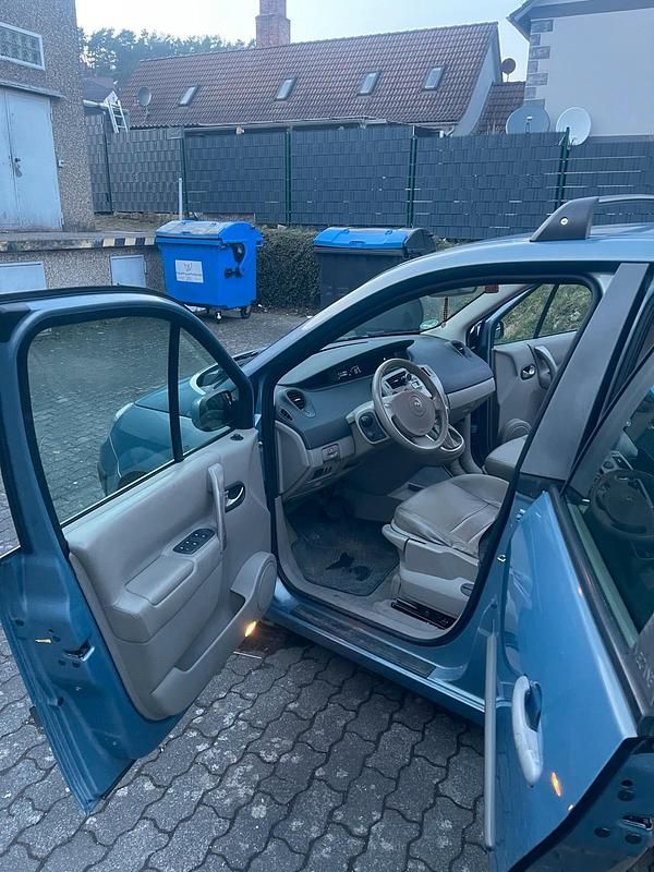 Gebraucht Renault Scénic II 135 PS (99 kW) 2005 Blau Van / Kleinbus