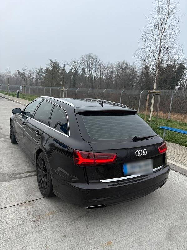 Gebraucht Audi A6 190 PS (139 kW) 2015 Schwarz Kombi