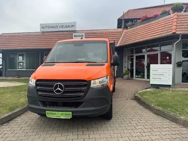 Gebraucht Mercedes Sprinter 170 PS (125 kW) 2021 Orange Van