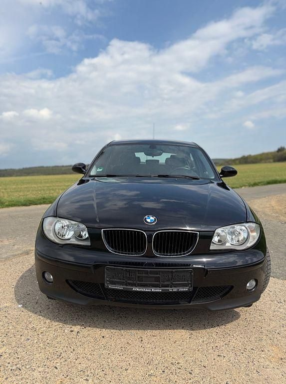 Używany BMW 118 Performance 129 KM (94 kW) 2005 Czarny Hatchback