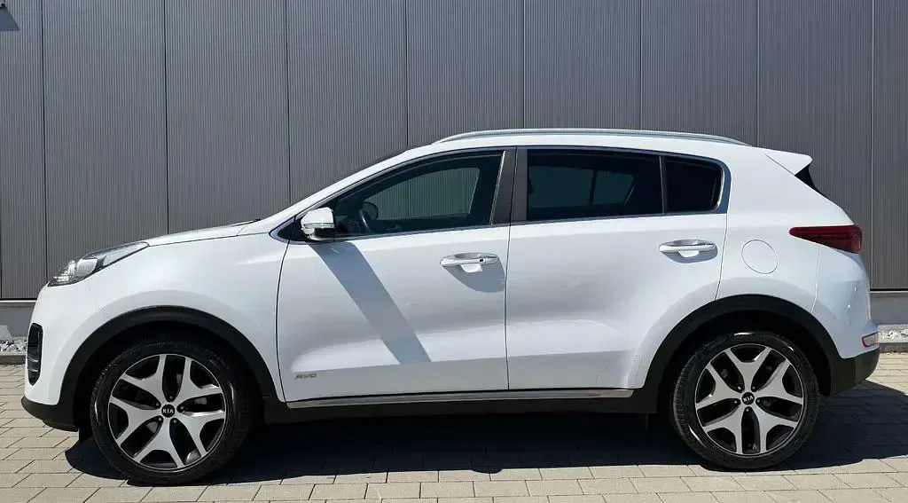 Gebraucht Kia Sportage Vision 177 PS (130 kW) 2018 Weiß SUV