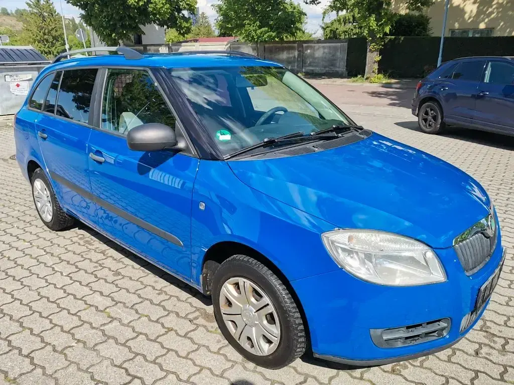 Gebraucht Skoda Fabia Ambiente 69 PS (50 kW) 2009 Blau Kombi