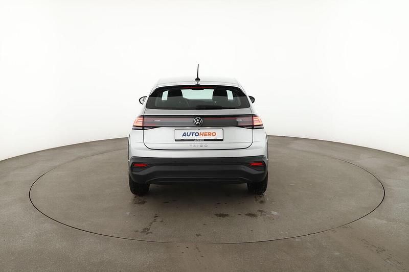 Gebraucht VW Taigo 95 PS (69 kW) 2024 Silber SUV
