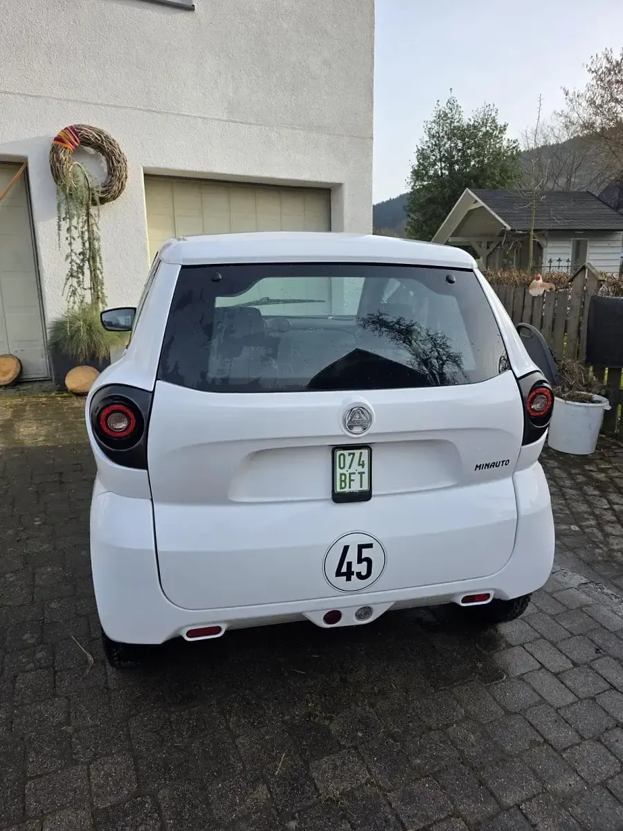 Käytetty Aixam Microcar 2023 Valkoinen Viistoperä