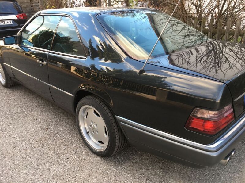 Gebraucht Mercedes 320 220 PS (161 kW) 1993 Schwarz Coupé