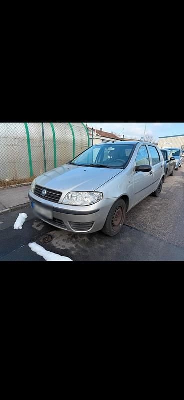 Gebraucht Fiat Punto 60 PS (44 kW) 2004 Silber Kleinwagen