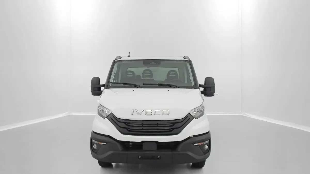 Neu Iveco Daily 160 PS (117 kW) 2026 Blanc Van