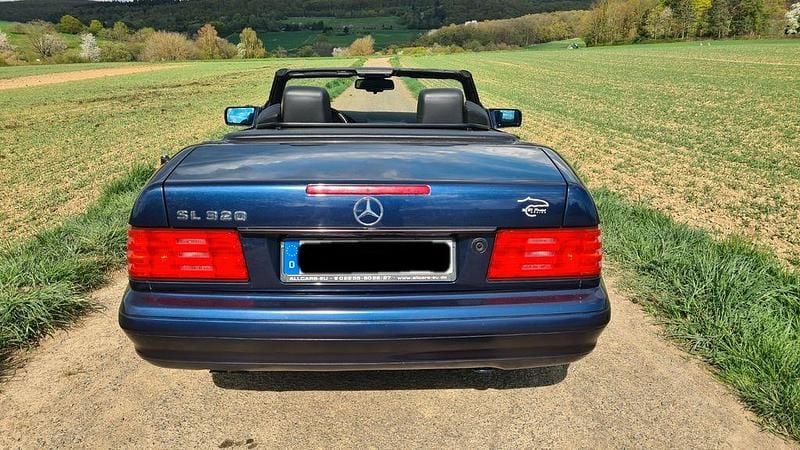 Gebraucht Mercedes SL320 231 PS (169 kW) 1997 Blau Cabrio