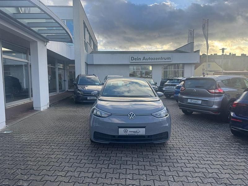 Gebraucht VW ID.3 Pure 110 kW (150 PS) 2021 Mondsteingrau Kleinwagen