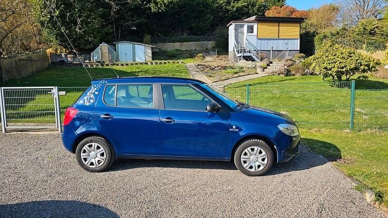 Second-hand Skoda Fabia Active 60 CP (44 kW) 2013 Albastru Hatchback