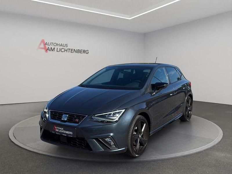 Grau Gebraucht 2021 Seat Ibiza Black Edition Limousine | 15.450 € (Guter Preis) - Bild 1/4