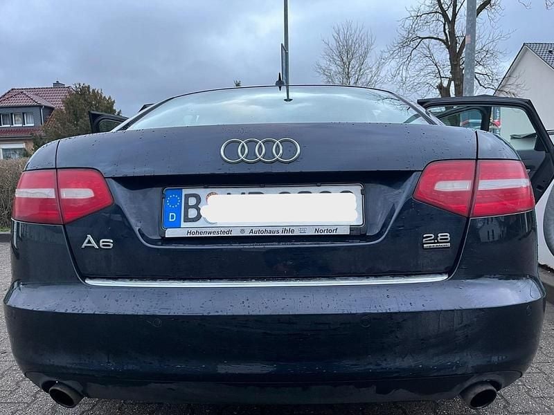 Gebraucht Audi A6 220 PS (161 kW) 2010 Blau Limousine