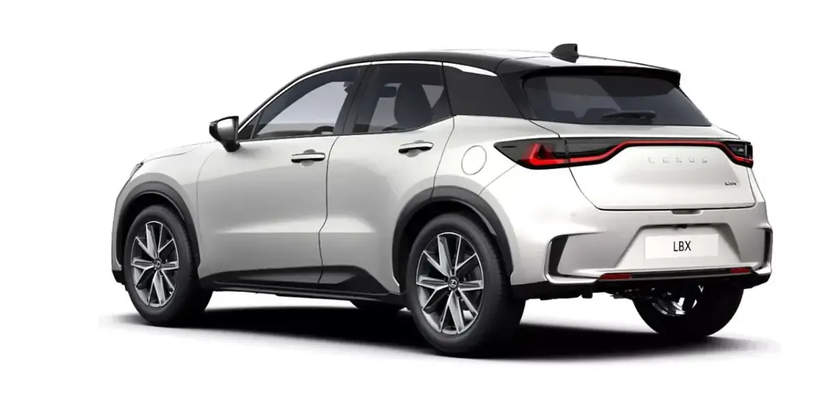 Gebraucht Lexus LBX 136 PS (100 kW) 2025 Titaniumweiß SUV