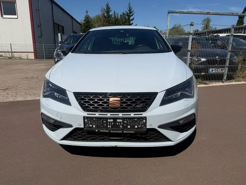 Gebraucht Seat Leon CUPRA 290 PS (213 kW) 2021 Weiß Limousine