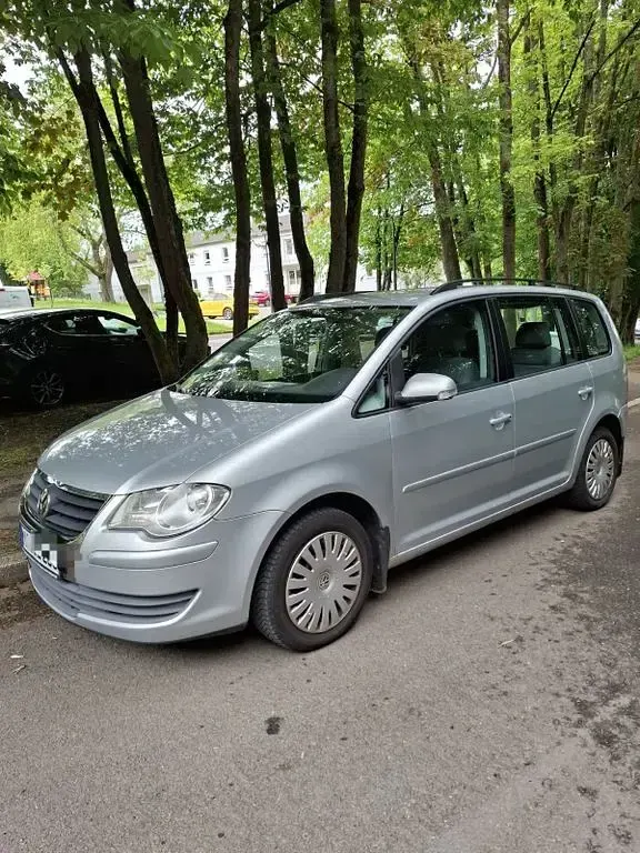 Gebraucht VW Touran 102 PS (75 kW) 2008 Silber Van / Kleinbus