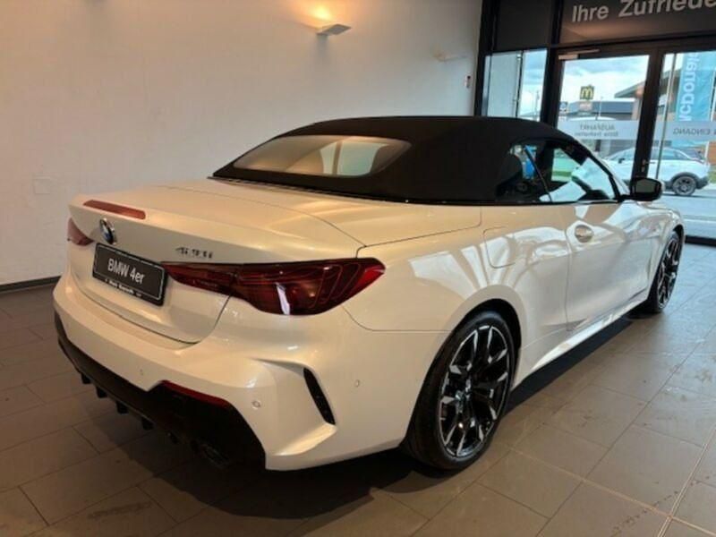 Neu BMW 420 Performance 184 PS (135 kW) 2025 Weiß Cabrio
