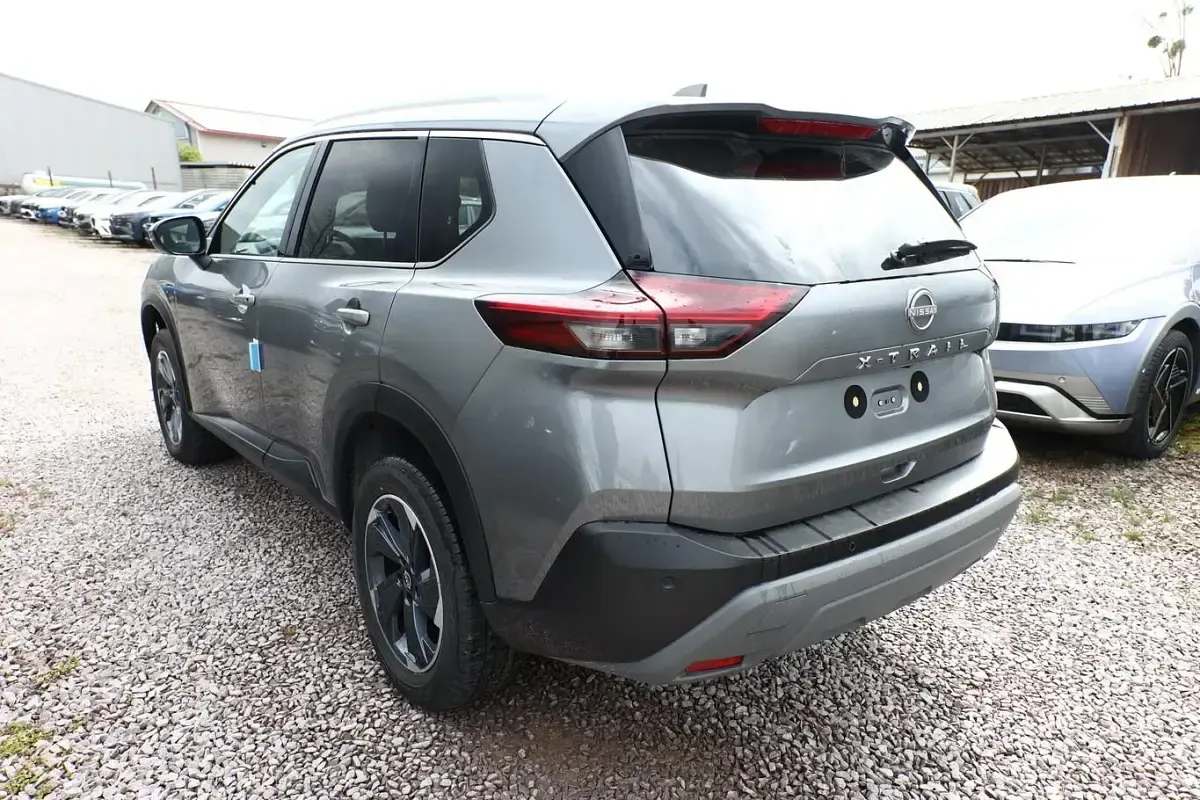 Neu Nissan X-Trail 360º 163 PS (119 kW) 2026 Dark grey metallic SUV