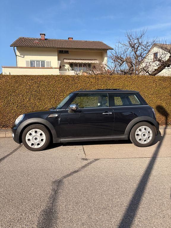Gebraucht Mini Cooper 122 PS (89 kW) 2007 Schwarz Kleinwagen