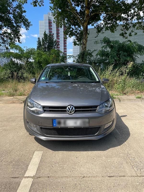 Grau Gebraucht 2011 VW Polo Kleinwagen | 3.500 € (Superpreis) - Bild 1/4