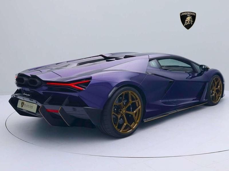 Gebraucht Lamborghini Revuelto 1014 PS (745 kW) 2024 Viola aletheia Coupé