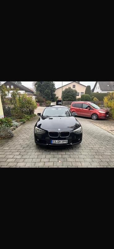 Gebraucht BMW 116 136 PS (100 kW) 2014 Schwarz Kleinwagen