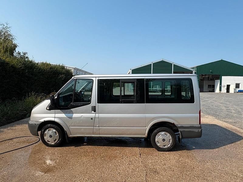 Silber Gebraucht 2011 Ford Transit Van / Kleinbus | 4.200 € (Guter Preis) - Bild 1/4