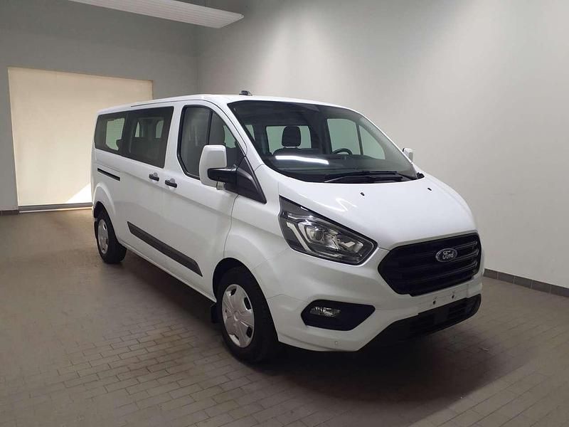 Gebraucht Ford Transit Custom Trend 150 PS (110 kW) 2023 Frostweiß Kombi