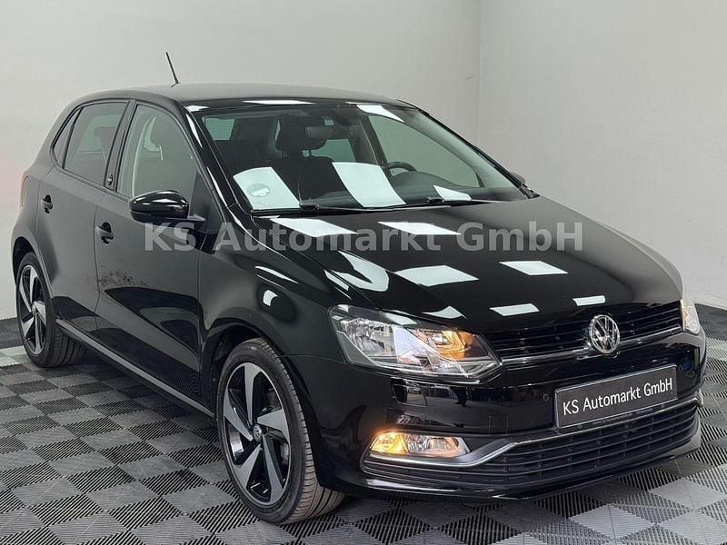 Gebraucht VW Polo Sound 75 PS (55 kW) 2017 Schwarz Kleinwagen