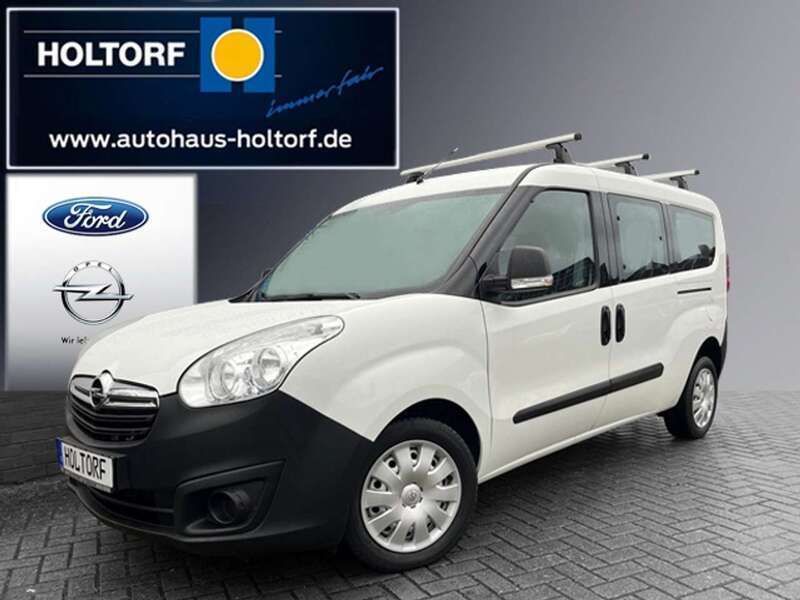 Weiß Gebraucht 2018 Opel Combo Selection Van / Kleinbus | 16.980 € - Bild 1/4