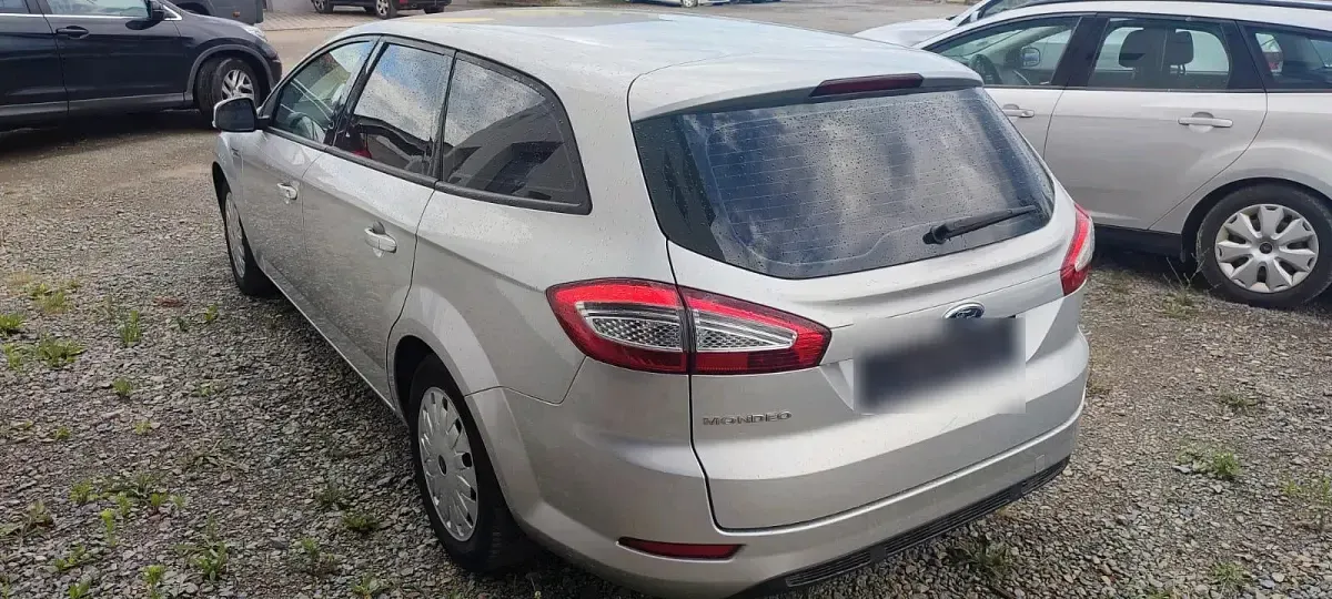 Gebraucht Ford Mondeo 115 PS (84 kW) 2014 Silber Kombi