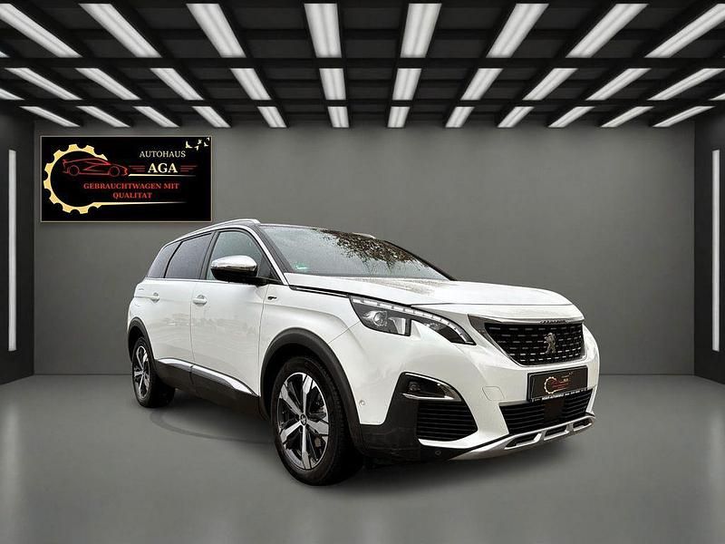 Weiß Gebraucht 2019 Peugeot 5008 GT Van / Kleinbus | 18.580 € (Fairer Preis) - Bild 1/4