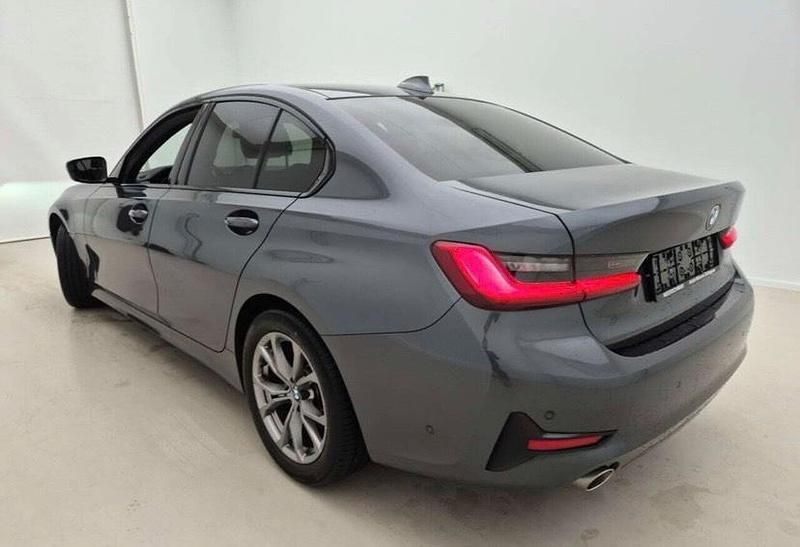 Gebraucht BMW 316 Sport Line 136 PS (100 kW) 2021 Grau Limousine