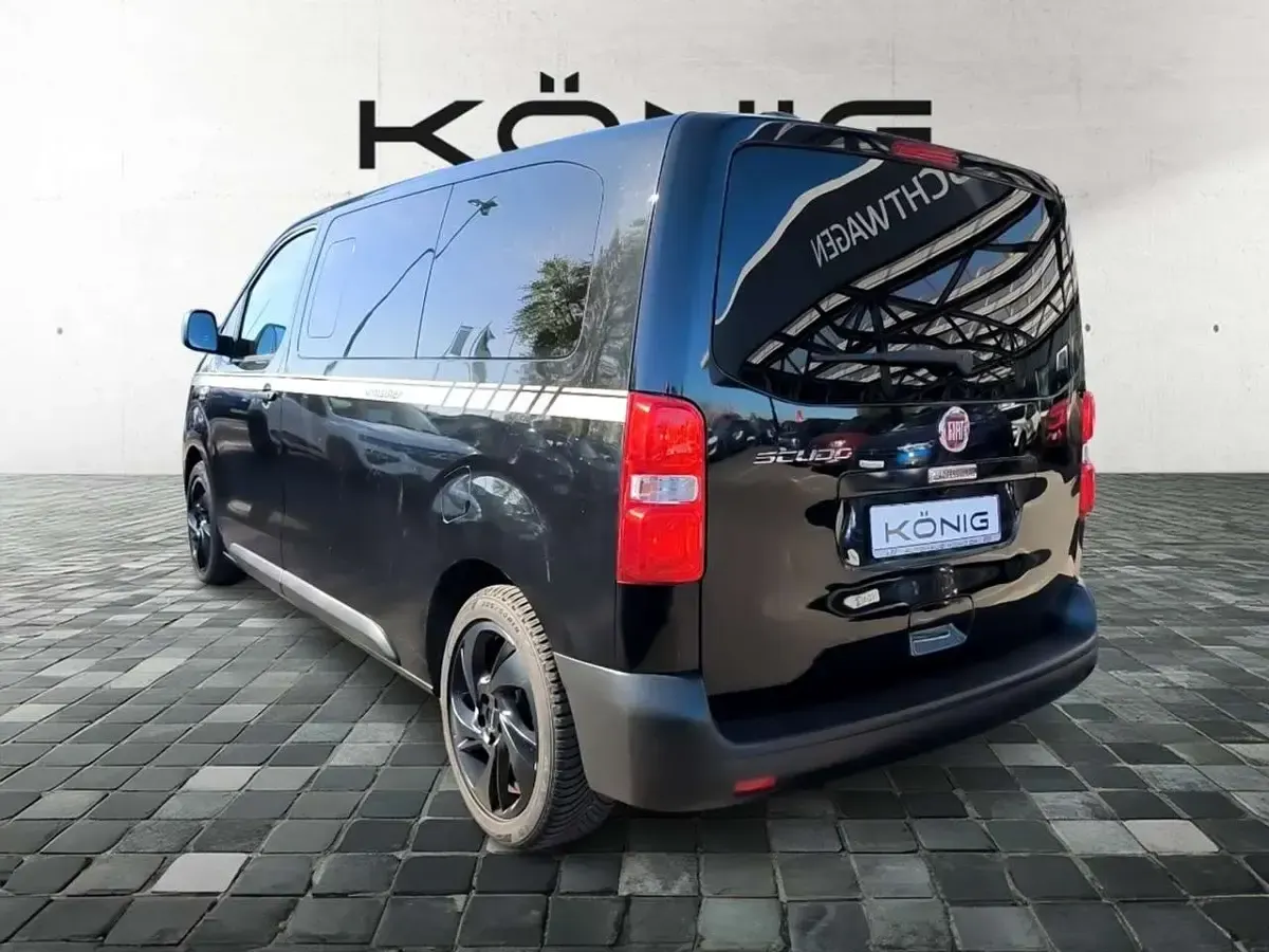 Gebraucht Fiat Scudo 144 PS (105 kW) 2024 Schwarz Van