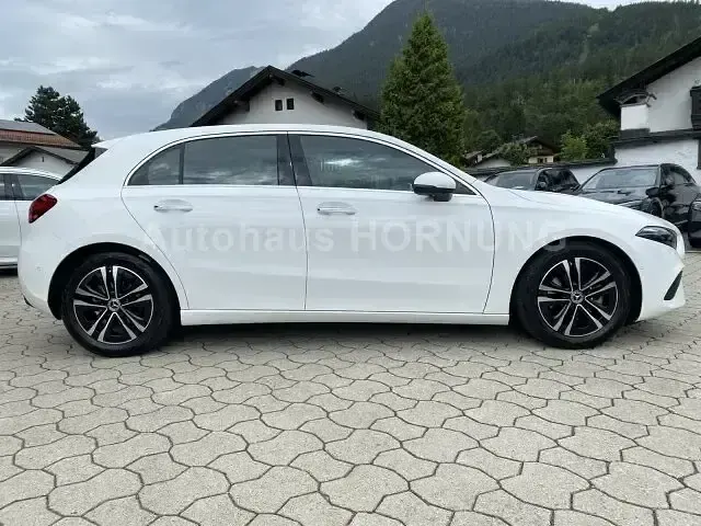 Gebraucht Mercedes A200 Progressive 163 PS (119 kW) 2025 Weiss