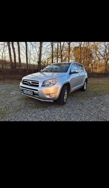 Gebraucht Toyota RAV4 177 PS (130 kW) 2008 Grau SUV