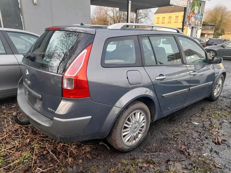 Gebraucht Renault Mégane GrandTour 135 PS (99 kW) 2006 Grau Kombi