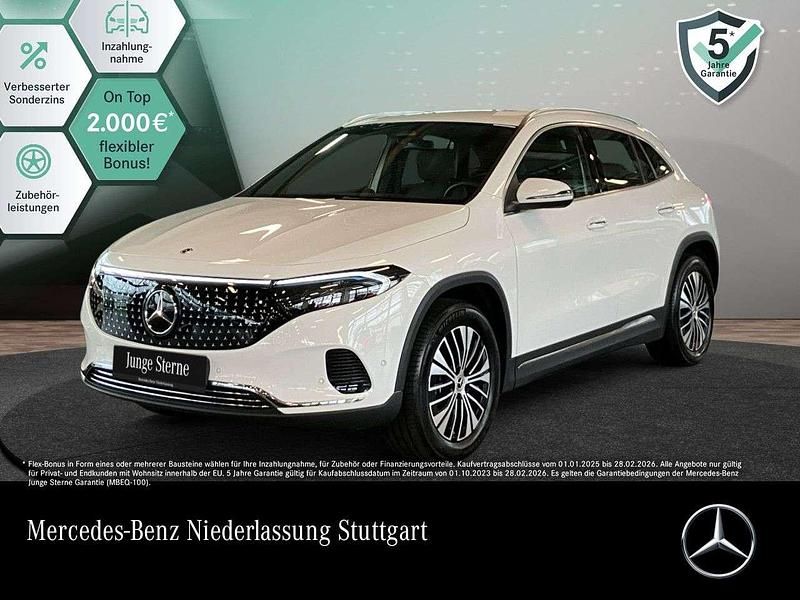 Weiß Gebraucht 2024 Mercedes EQA300 Electric Art SUV | 35.490 € (Guter Preis) - Bild 1/3